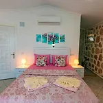 Uzumlu Village 3 Bedroom וילה