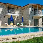 וילה Uzumlu Village 3 Bedroom *