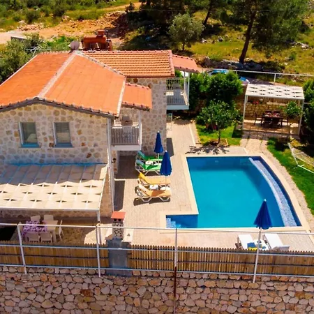 Uzumlu Village 3 Bedroom 8691 * Kalkan