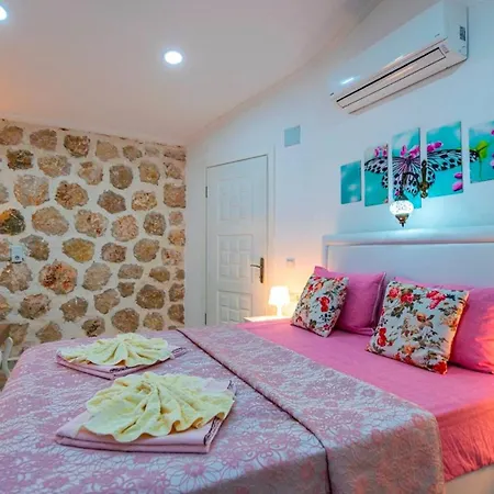 Uzumlu Village 3 Bedroom 8691 Villa