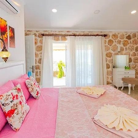 Villa Uzumlu Village 3 Bedroom 8691 *